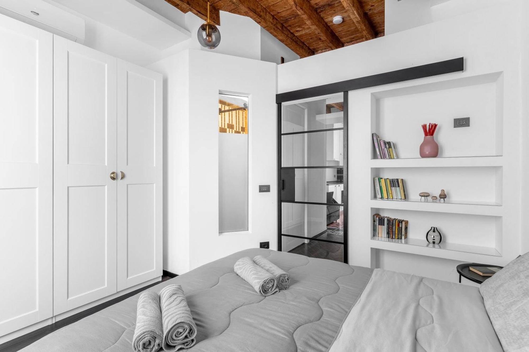 Cre12 -loreto - Duomo- Design - Elegant - Modern * Mailand